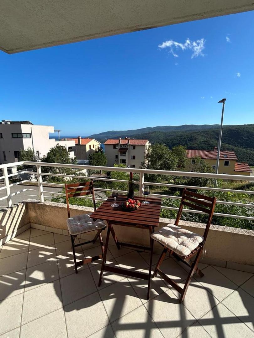 Gorgeous Biserka Apartment Near The Sea Rabac Bagian luar foto